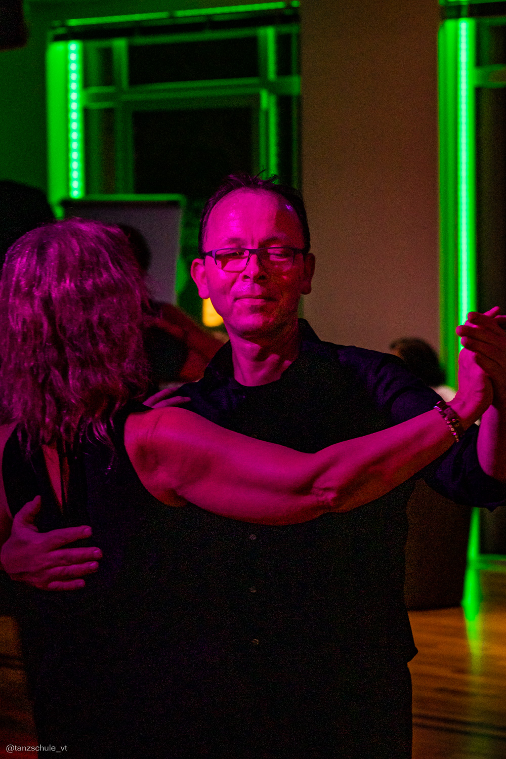 20230318 Black and White Tanzparty 3338